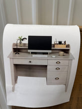 Homfa 47 in Computer Desk, Home Office Writing Table with 4 Drawers and Hutch Shelf, Oak White! (NEW IN BOX)