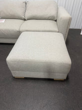 Drayden Fabric Sectional with Ottoman – Light Gray! (BRAND NEW – SHIPPING BLEMISHES!)