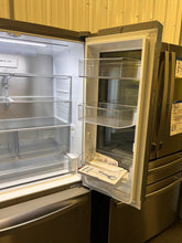 LG InstaView 25.5-cu ft Counter-depth Smart French Door Refrigerator with Dual Ice Maker (Stainless Steel) ENERGY STAR! (DEPARTMENT STORE RETURN - NEW NEVER USED - DENTED)
