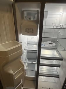 Whirlpool In Door Can Caddy 21.4-cu ft Side-by-Side Refrigerator with Ice Maker, Water and Ice Dispenser (Fingerprint Resistant Stainless Steel)!! BRAND NEW!!