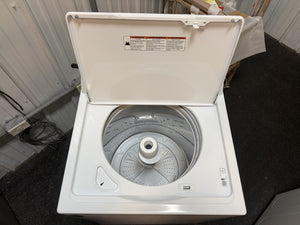 Amana 3.8-cu ft High Efficiency Agitator Top-Load Washer (White)!! NEW(DENTED ON SIDE FROM SHIPPING)!!