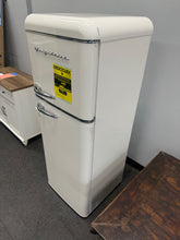 Frigidaire 7.5 Cu. Ft. Top Mount Retro Refrigerator Freezer Combo, Apartment Size Upright Fridge Freezer -CREAM