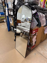 Arch Free Standing Full Length Mirror 21.6” x 56”! (NEW)