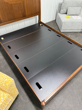 Universal Broadmoore Powell Queen Bed! (NEW - SCRATCHED) - (PHOTOS SHOEN PREVIOUSLY ASSEMBLED FRAME!)