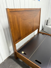 Universal Broadmoore Powell Queen Bed! (NEW - SCRATCHED) - (PHOTOS SHOEN PREVIOUSLY ASSEMBLED FRAME!)