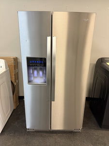 Whirlpool 28.4-cu ft Side-by-Side Refrigerator with Ice Maker, Water and Ice Dispenser (Fingerprint Resistant Stainless Steel)!! NEW(MINOR DENT FROM SHIPPING)!!