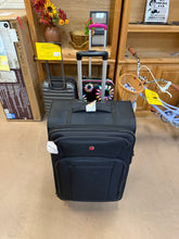 SWISSGEAR 32” Zurich Softside Large Checked Suitcase! (NEW)