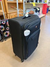 SWISSGEAR 32” Zurich Softside Large Checked Suitcase! (NEW)
