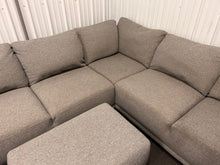 Thomasville Cayson 4-piece Fabric Sectional with Chaise and Ottoman! - (Photos Shown)!