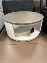 Flexsteel Melody 35” Round Coffee Table with Wheels!! NEW OUT OF BOX(SHIPPING DAMAGES)!!