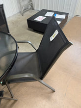 5 pc outdoor dining set- all new