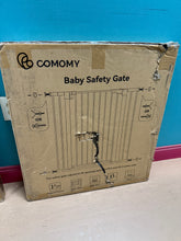 Comomy 30" H Auto Close Safety Gate 29.5"-43.3" Extra Wide - WE DO NOT SHIP!!