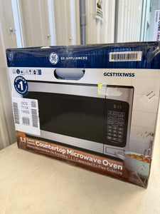 GE 21 Inch Wide 1.1 Cu. Ft. 950 Watt Countertop Microwave with Touch Controls! (NEW)
