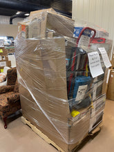 Jumbo Liquidation Pallet number 1114

7 ft tall!