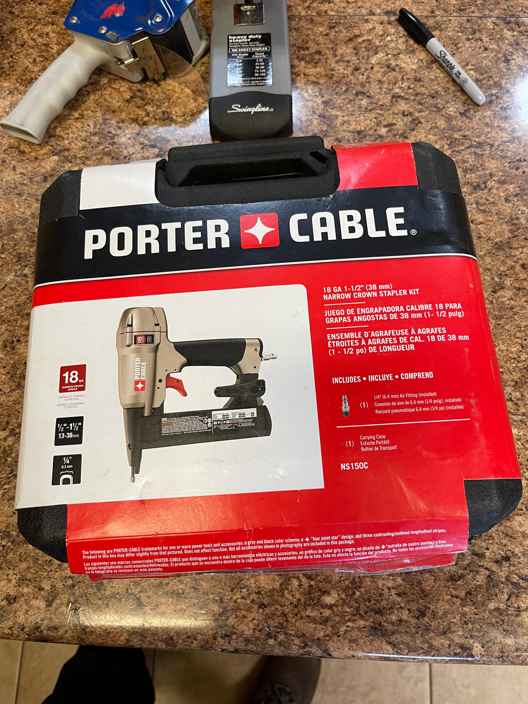 Porter-Cable
Pneumatic 18-Gauge 1-1/2 in. Narrow Crown Stapler Kit- new