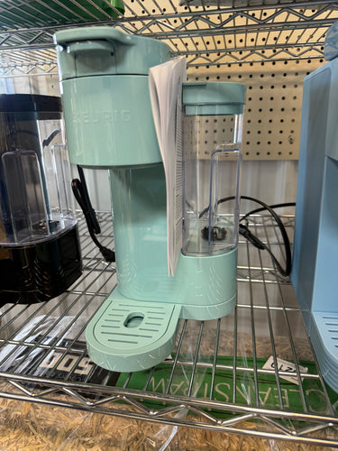 Keurig K-Express Essentials Seafoam Green Single-Serve K-Cup Pod Coffee Maker!! LIGHTLY USED(TESTED WORKS GREAT)!!
