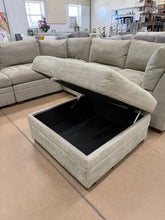 HUGE 6-PIECE MODULAR SECTIONAL WITH STORAGE OTTOMAN!! (BRAND NEW – MINOR SHIPPING BLEMISH)
