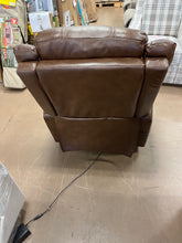 Flexsteel Oscar Power Lift Recliner with Power Headrest**New**