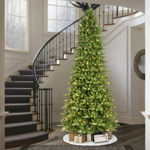 9 ft. Pre-lit Slim Fraser Fir Artificial Christmas Tree 800 UL listed Clear Lights**New in box**