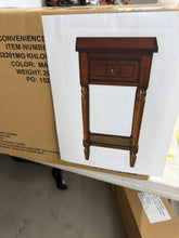 French Country Mahogany Khloe Accent Table! (NEW IN BOX)