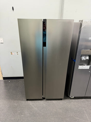 Frigidaire 21.4 cu. ft. Garage Ready Counter Depth Side-By-Side Refrigerator in Fingerprint-Resistant Stainless Look! (NEW)