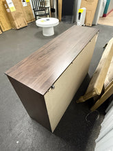 Mainstays Ardent 8 Drawer Dresser, Brown!! NEW AND ASSEMBLED(ONE DRAWER HAS TINY BLEMISH)!!