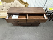 Mainstays Ardent 8 Drawer Dresser, Brown!! NEW AND ASSEMBLED(ONE DRAWER HAS TINY BLEMISH)!!