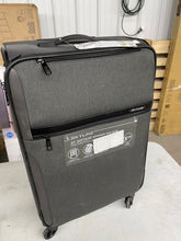 24" Spinner Luggage from Skyline- new