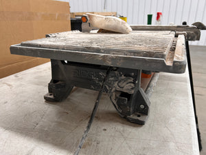 Rigid 6.5 Amp 7 in. Blade Corded Table Top Wet Tile Saw! (USED - WORKS GREAT!)