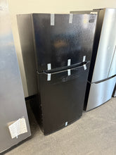 Frigidaire 18.3-cu ft Top-Freezer Refrigerator ( Black ) Garage Ready ENERGY STAR Certified! (BRAND NEW)