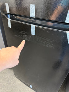 Frigidaire 18.3-cu ft Top-Freezer Refrigerator ( Black ) Garage Ready ENERGY STAR Certified! (BRAND NEW)