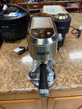 De’Longhi Dedica Duo espresso machine, compact size with built in frother for latte art, brew espresso, cold brew, lattes & more! (USED - TESTED)