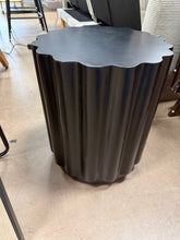 Scalloped Round Side Table Black - Room Essentials! (NEW - MINOR SCRATCH ON TOP)