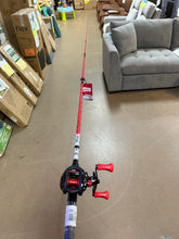 Abu Garcia Max X Baitcast Fishing Combo, 7' Medium Heavy Rod, Right Handed Reel!! BRAND NEW!!