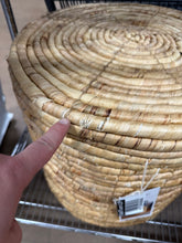 Wicker Storage Ottoman Natural! (NEW - MINOR FRILLS)