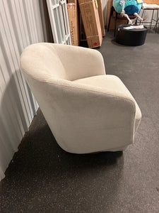 Henredon Murphy Swivel Boucle Chair! (NEW - MINOR BLACK SPOT ON FRONT OF CHAIR!)