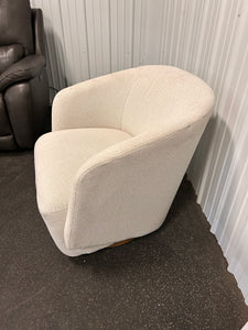 Henredon Murphy Swivel Boucle Chair! (NEW - MINOR BLACK SPOT ON FRONT OF CHAIR!)