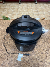 Instant Pot 7.5 Qt RIO Wide Base 7-in-1 Multi-Cooker, Pressure Cooker, Slow Cook & more, Black! (USED - CLEAN) - NO SHIPPING!