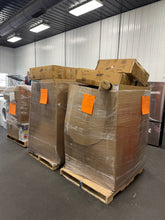 Jumbo Liquidation Pallet #2705

 

7 feet tall Gaylord