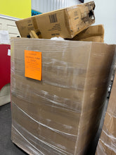 Jumbo Liquidation Pallet #2705

 

7 feet tall Gaylord