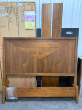 Universal Broadmoore Powell Queen Bed! (NEW - SCRATCHED) - (PHOTOS SHOEN PREVIOUSLY ASSEMBLED FRAME!)