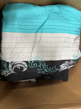 Chezmoi Collection Napa 7-Piece Luxury Leaves Scroll Embroidery Bedding Comforter Set (Queen - Teal/Blue) - NEW - (OPEN BOX)