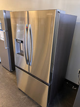 Samsung Mega Capacity 30.5-cu ft Smart French Door Refrigerator with Dual Ice Maker, Water and Ice Dispenser (Fingerprint Resistant Stainless Steel) ENERGY STAR! (BRAND NEW - SCRATCHED HANDLES!)