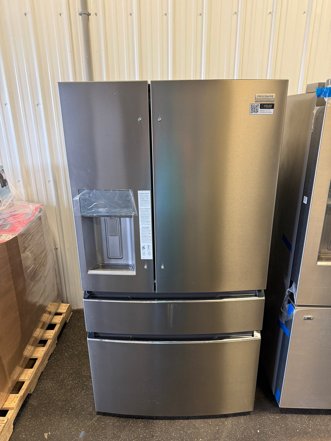 Frigidaire Gallery Standard-Depth 26.3-cu ft 4 -Door French Door Refrigerator with Ice Maker with Water and Ice Dispenser ( Fingerprint Resistant Stainless Steel ) ENERGY STAR Certified! (NEW - DENTED)