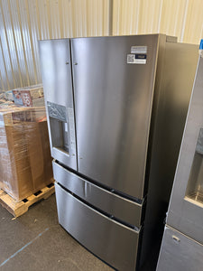 Frigidaire Gallery Standard-Depth 26.3-cu ft 4 -Door French Door Refrigerator with Ice Maker with Water and Ice Dispenser ( Fingerprint Resistant Stainless Steel ) ENERGY STAR Certified! (NEW - DENTED)