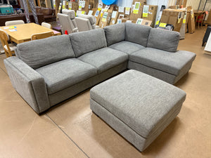 Maycen Fabric Sectional! (NEW & ASSEMBLED!)