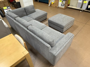 Maycen Fabric Sectional! (NEW & ASSEMBLED!)