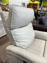 Sanders Leather Power Recliner with Power Headrest! (BRAND NEW)