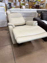 Sanders Leather Power Recliner with Power Headrest! (BRAND NEW)