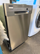 Frigidaire Stainless Steel Tub 18-in Front Control Built-in Dishwasher ( Stainless Steel ) ENERGY STAR, 52-Decibel Standard Sound Level! (NEW - DENTED)